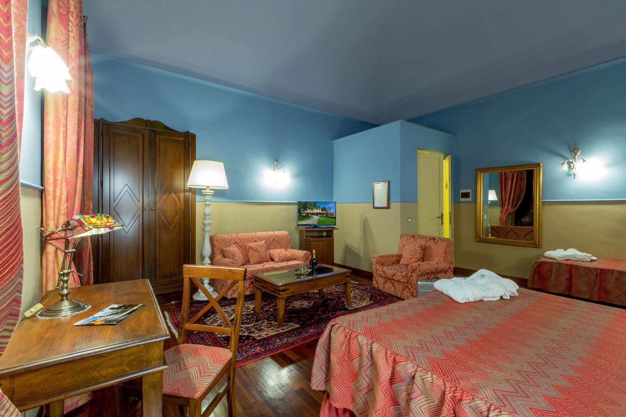 Corte Dei Tini Villa Vomano 外观 照片